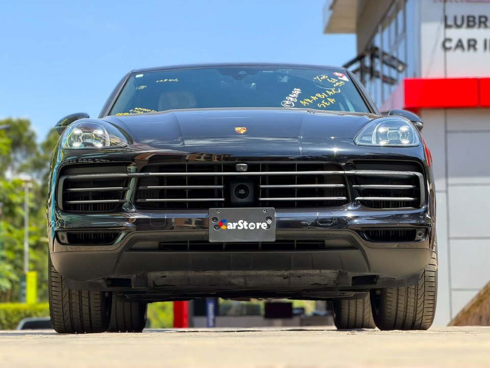 2019 Porsche Cayenne for sale in Kenya - Front View