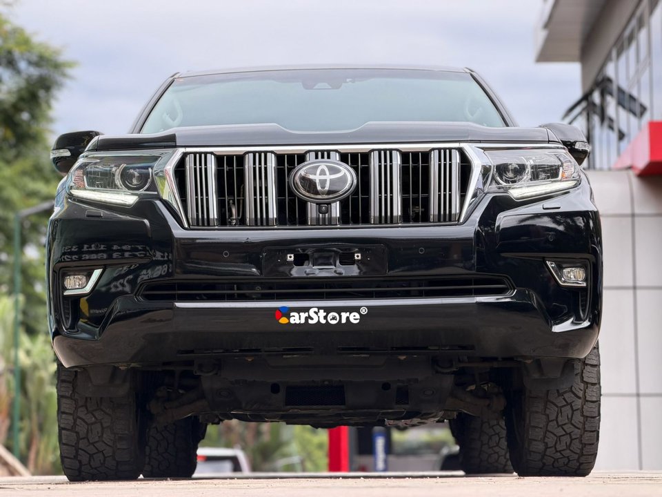 2020 Toyota Land Cruiser Prado Kakadu for sale in Kenya - Front View