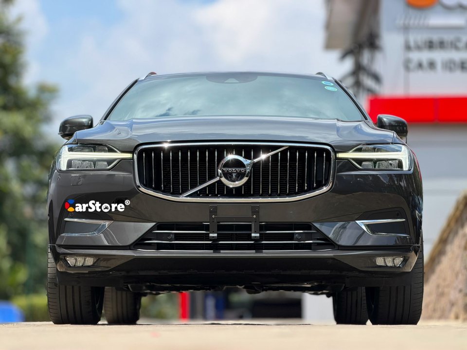 2020 Volvo XC60 B5 AWD for sale in Kenya - Front View