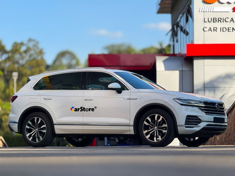 Volkswagen Touareg Price in Kenya. The Premium SUV That Doesn't Shout About Itself - Carstore Kenya Blog